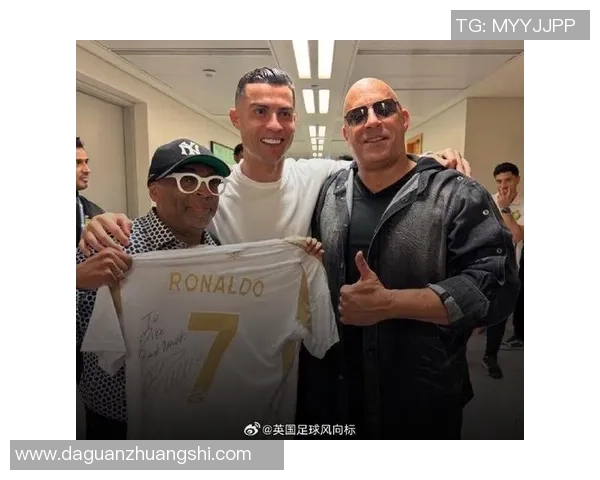 中国女星与足球明星的浪漫故事揭示了娱乐圈与体育界的跨界魅力与情感交融