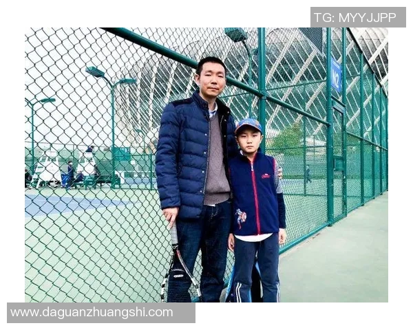 赛后复盘:广州网球队与武汉网球队的团队协作分析与经验总结